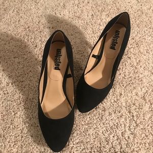 4” Kenneth Cole Unlisted Heels